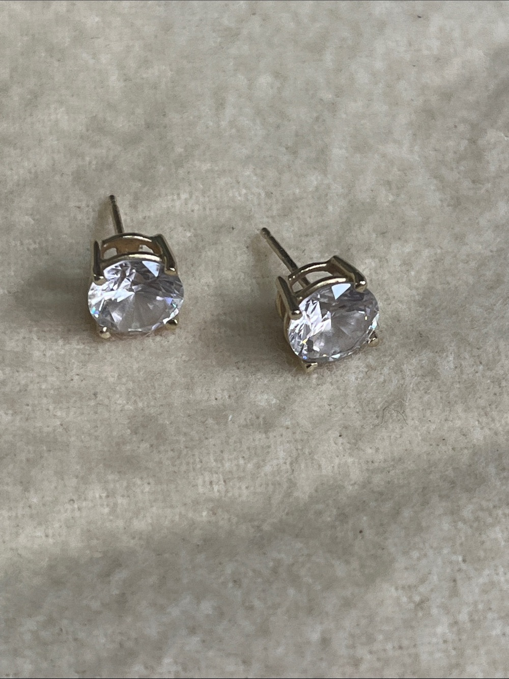 Clear Crystal Round Stud Earrings in Gold